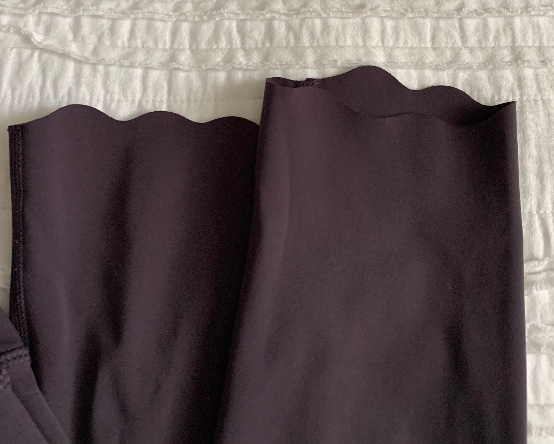 Purple Laser Hem Crop Leggings - Image 7