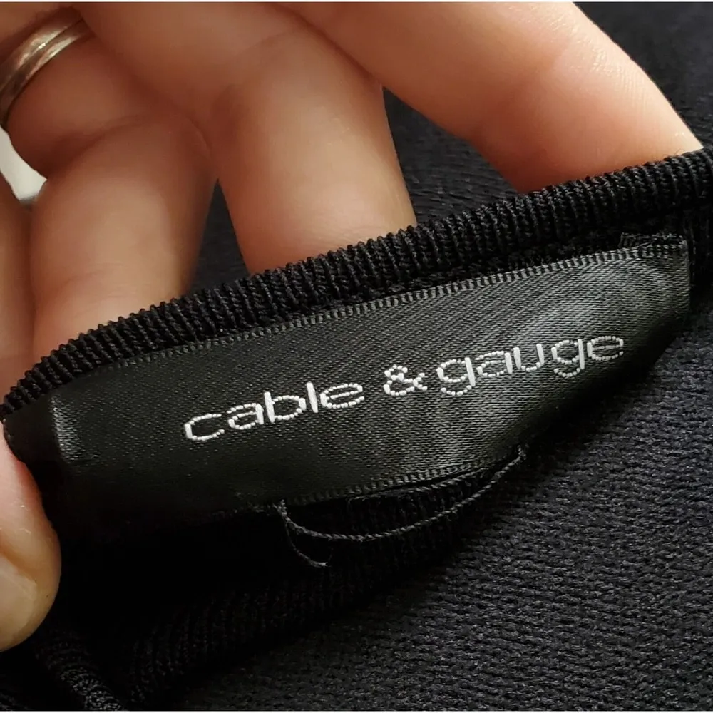 Cable & Gauge Women's Black Solid Polyester Square Neck Short Sleeve Blouse S - Image 6