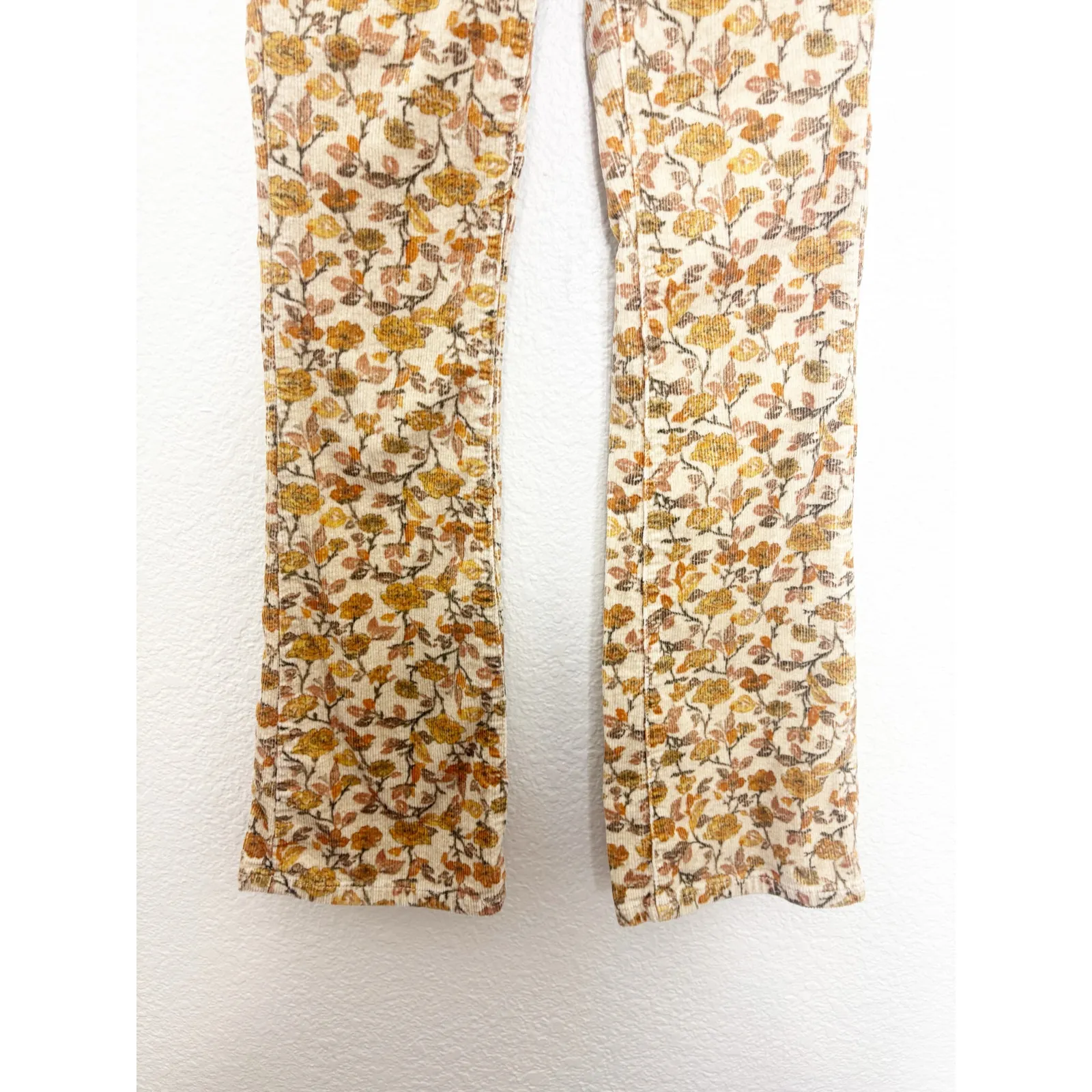 Anthropologie Pilcro The Icon Corduroy Floral Flare Pants Size 25 Yellow 70s - Image 11