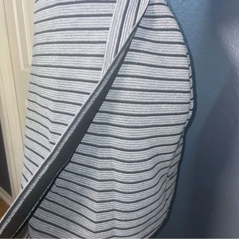 Speechless Semi formal dress size small royal blue gray round neck crisscross - Image 10