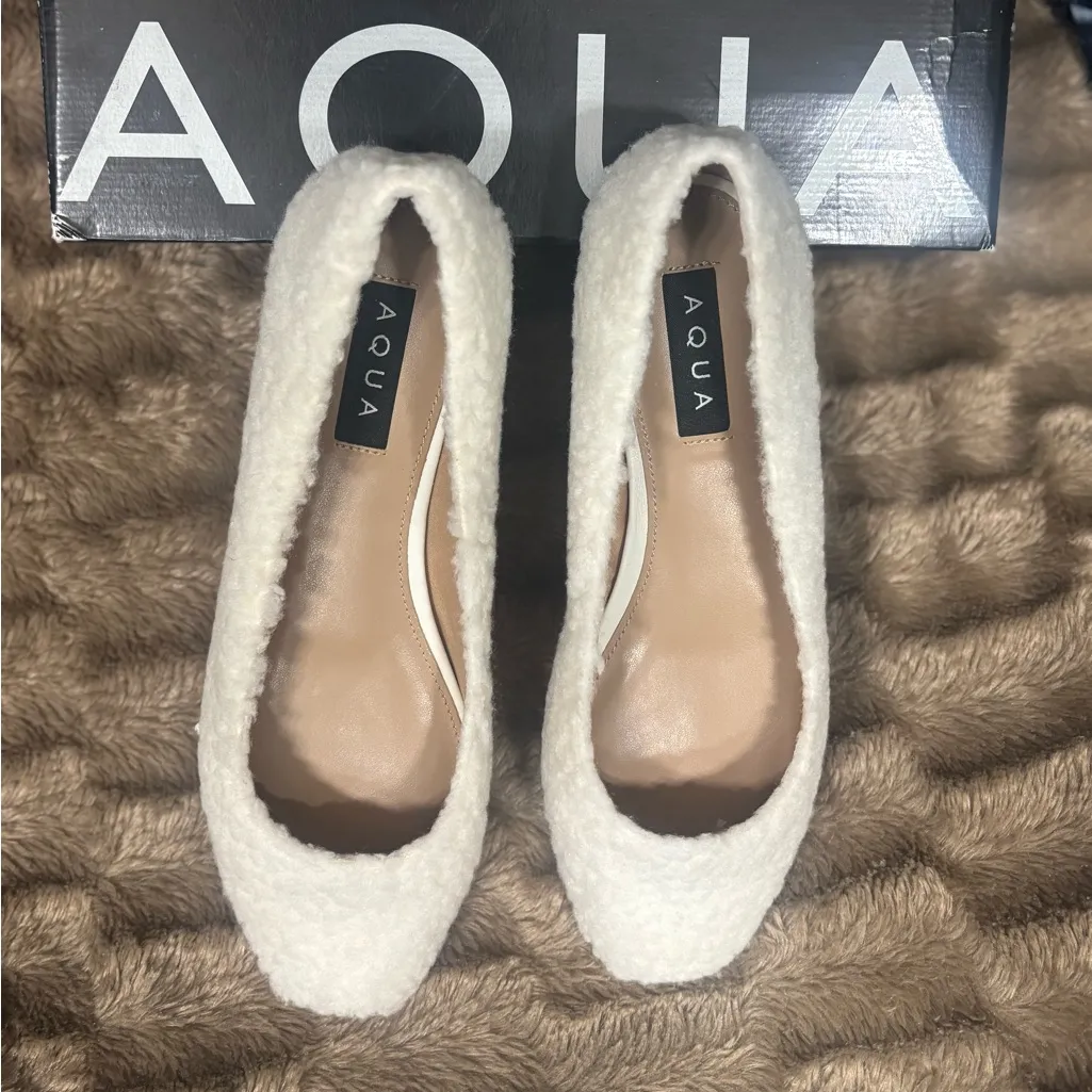 Aqua Womens Ellie Faux Fur Cushioned Insole Ballet Flats - Image 3