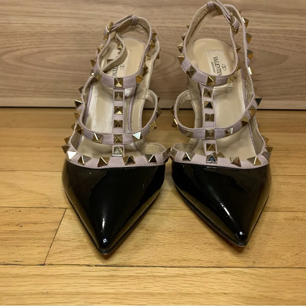 Valentino Garavani Rockstud 100 Two-Tone Patent Leather Pumps - Size 38 - Image 3