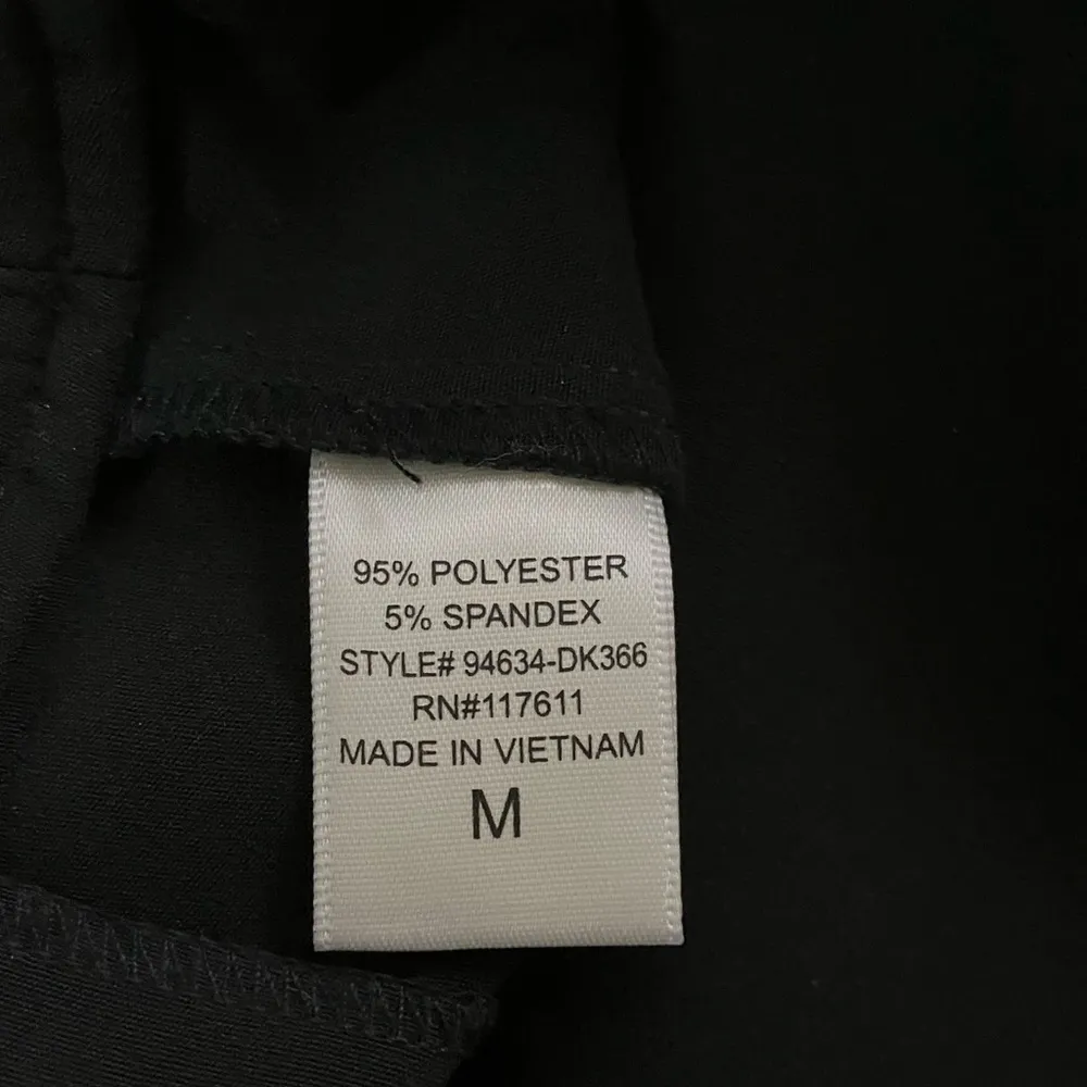 MOSAIC & CO Black Short Shorts Ruffled Pockets Womens Shorts Size M - Image 8