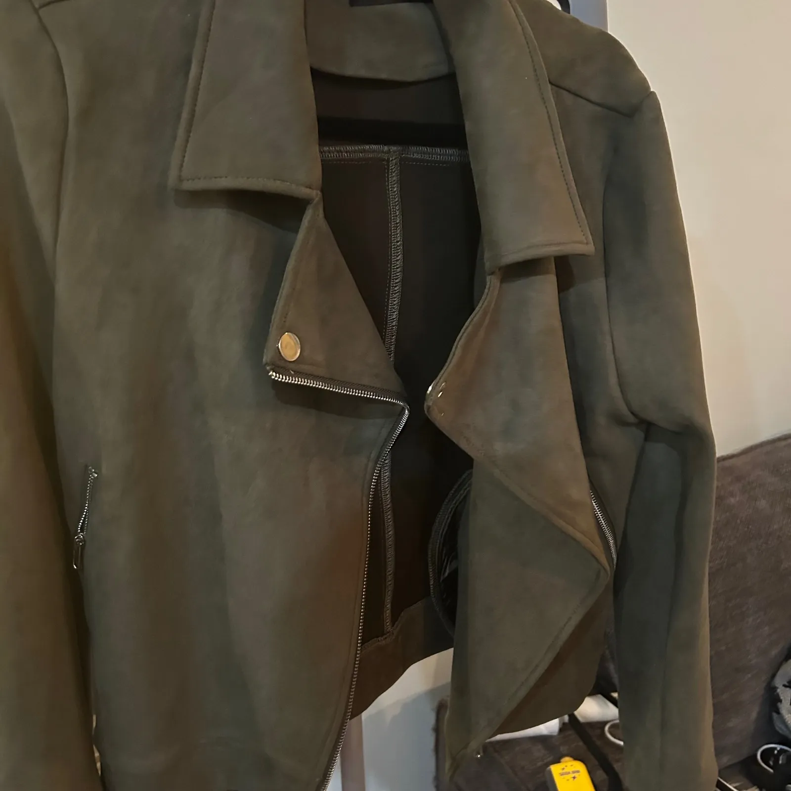 Apperloth A Moto Jacket Faux Suede Olive Green Asymmetrical Zip Up Women's Size M - Image 2