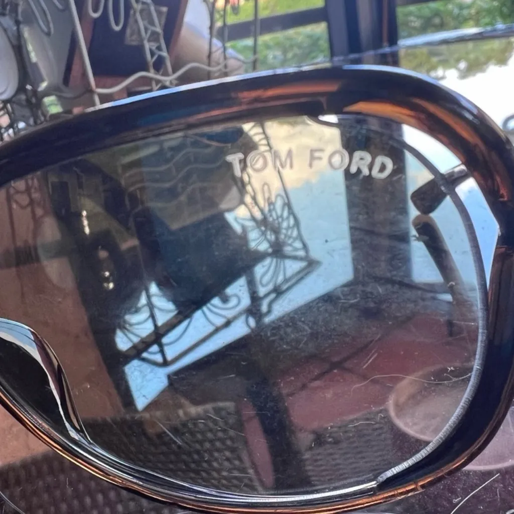 Tom Ford Soft Brown Oversized Sunglasses - Image 6