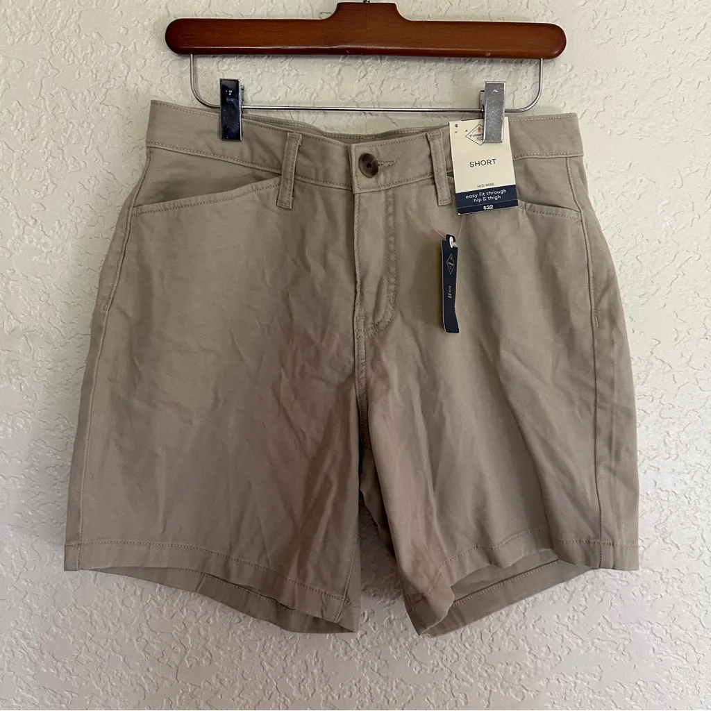 St.‎ John's Bay Beige Secretly Slender Midrise 7inch Inseam Shorts NWT Size 6 - Image 2