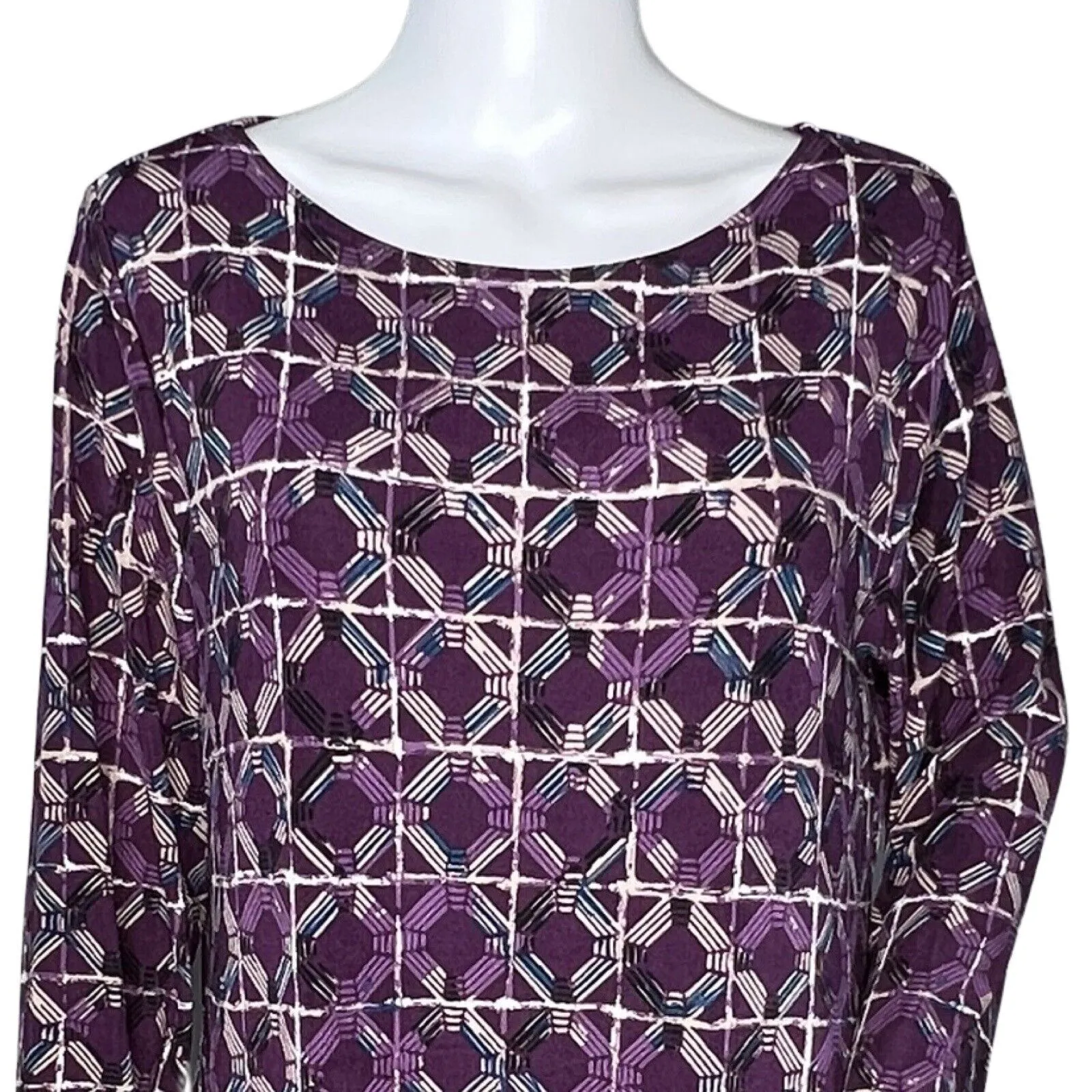 Chicos Shirt‎ Womens Medium 1 Purple Geometric Tunic Top Travelers Slinky Travel - Image 5