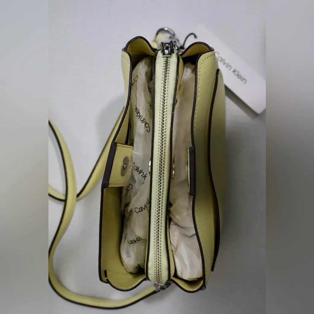 Calvin Klein Hailey Crossbody - Image 4