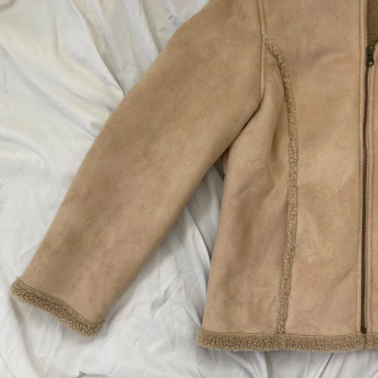 L.L Bean Cream Tan Faux Suede Chunky Teddy Shearling Winter Jacket With Hood M Brown Size M - Image 4