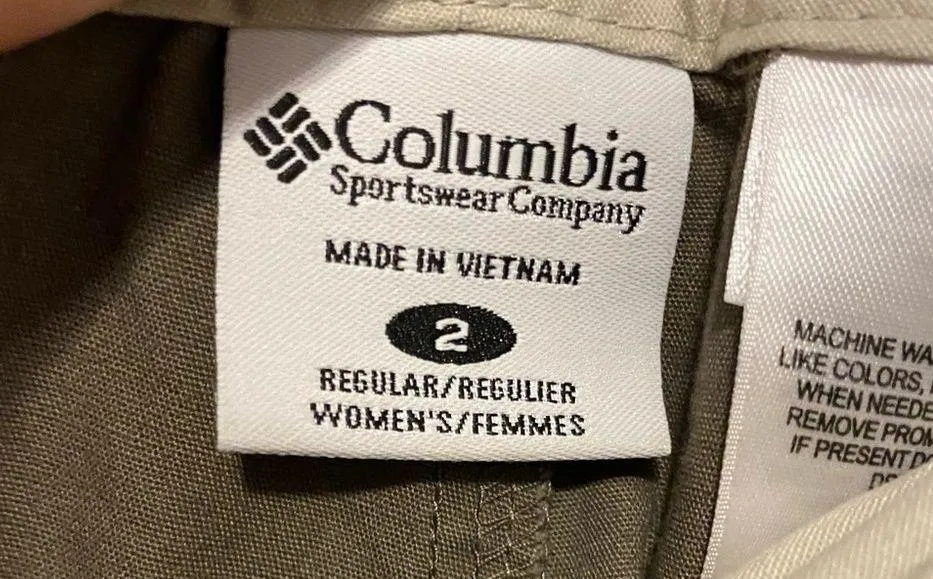 Columbia  khaki pants in size 2 - Image 2