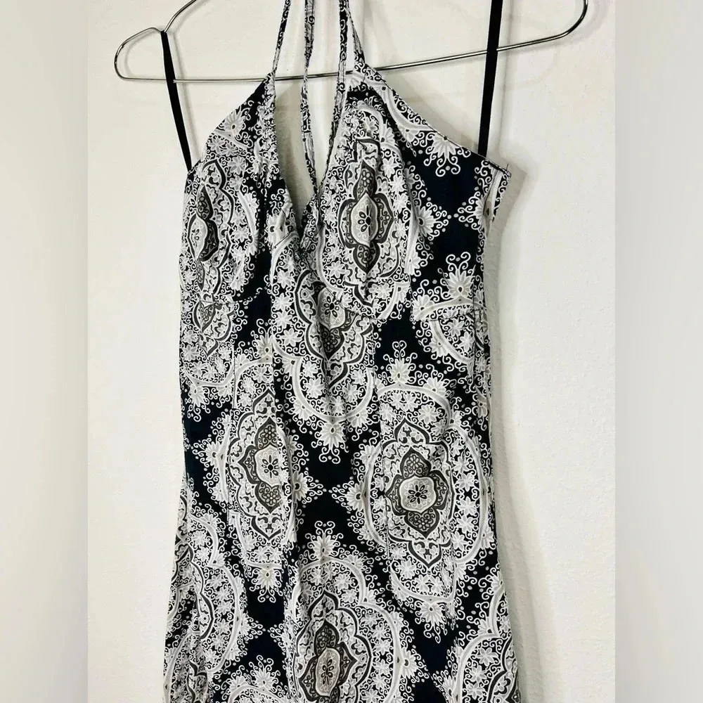 H&M Elegant Halter Neck Knee Length Dress Timeless Blue and White Baroque Print - Image 4