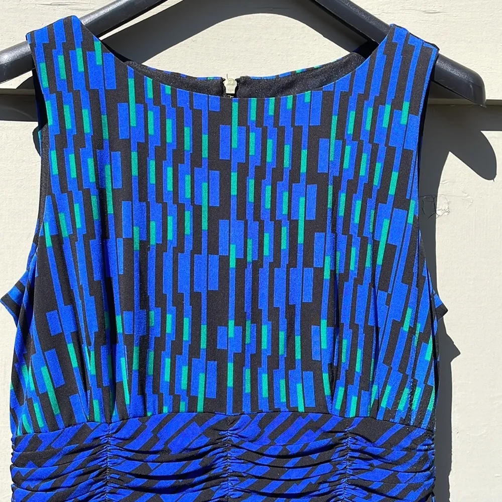 Taylor Swift Sleeveless Geometric BodyCon - Image 8