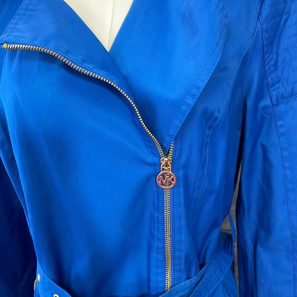 Michael Kors Blue Trench Coat with Asymmetrical Zipper and Belt - Image 4