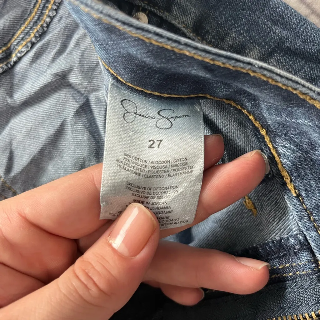 Jessica Simpson Kiss Me Mid Rise Skinny Jeans Women’s 27 Blue Faded Hem Stretch - Image 15