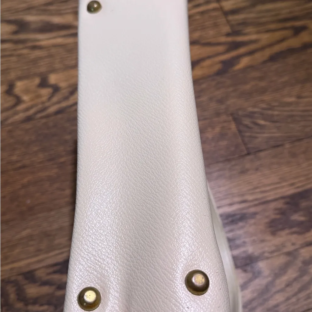 Vintage Cream/Bone White Handbag - Image 3