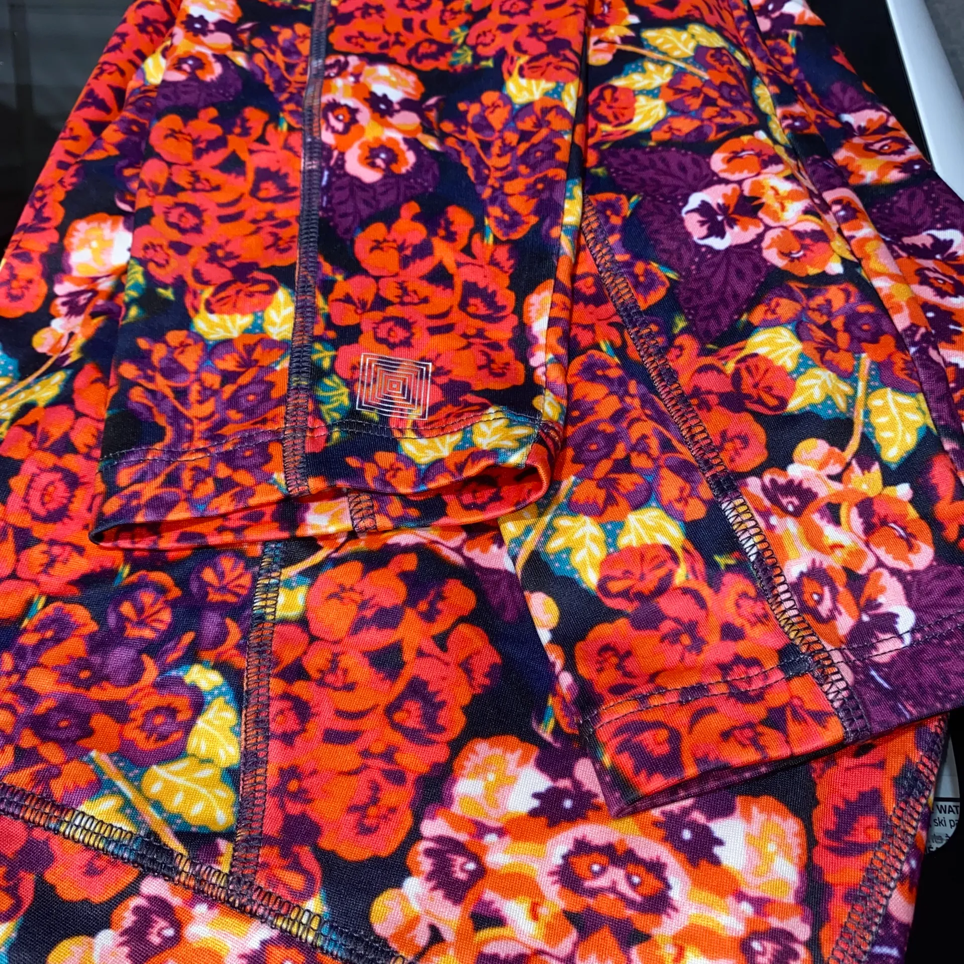 Red Purple Floral Leggings Ladies 2XL - Image 5