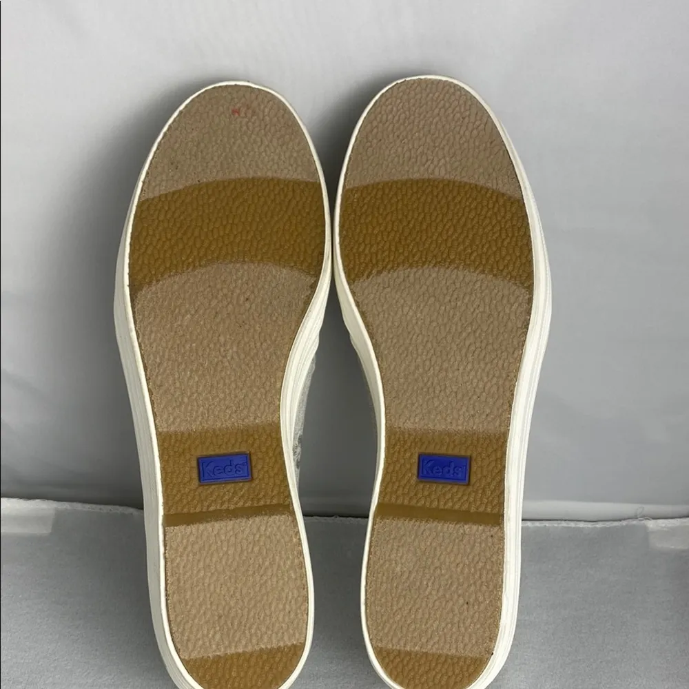 Keds Ortholite Gray and White Slip-On Sneakers with Cushioned Sole size 8.5 - Image 8