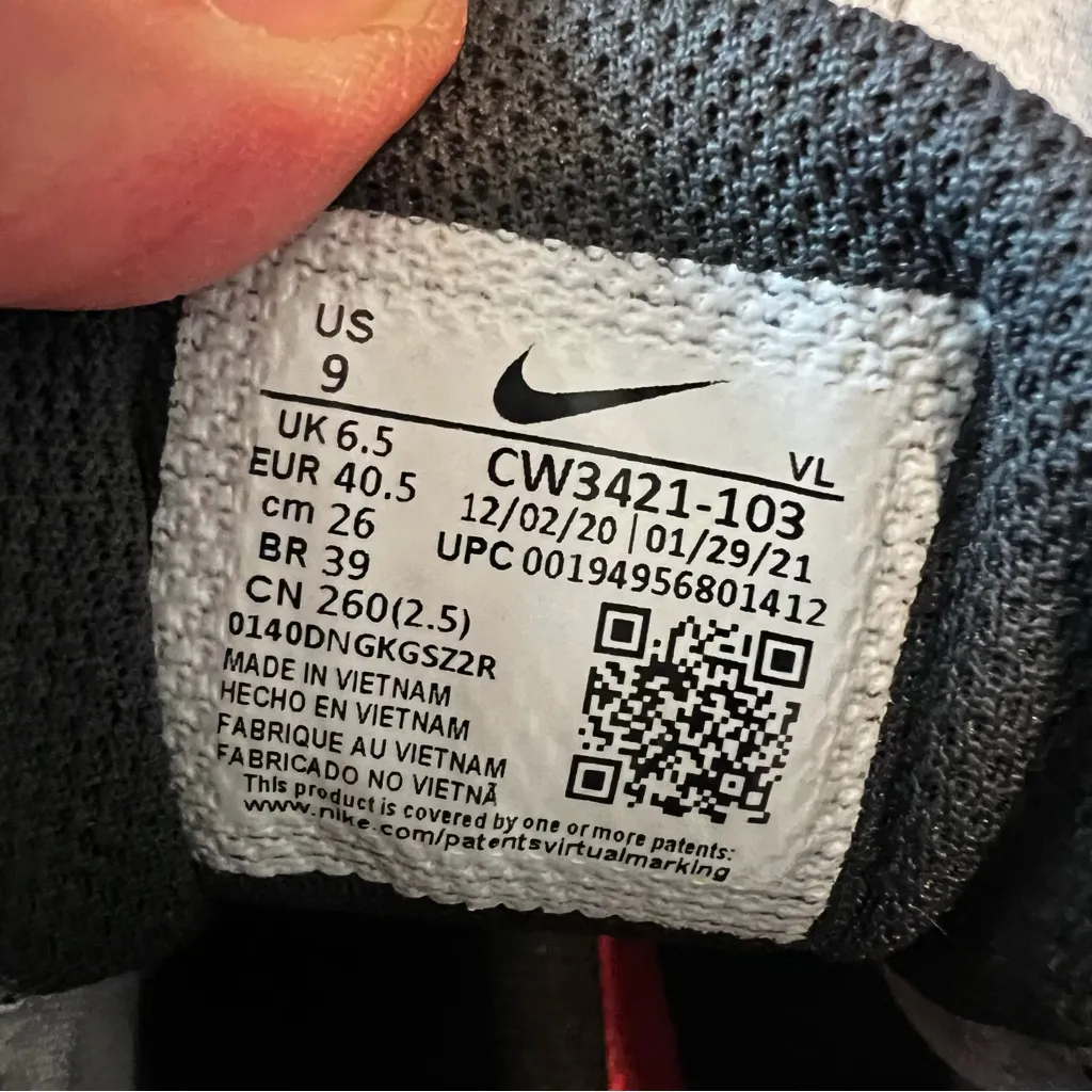 Nike Winflo Zoom 8 CW3421-103 Black/White Women's Running Shoes 9M - Image 7