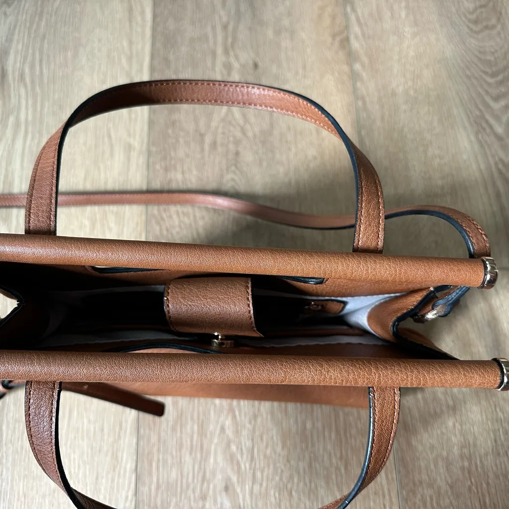 LC Lauren Conrad Elegant Brown Handbag - Image 2