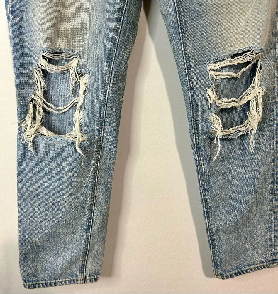 American Eagle Women’s Distressed Mom Jeans Light Blue Wash Size 4 Regular FLAW - Image 3