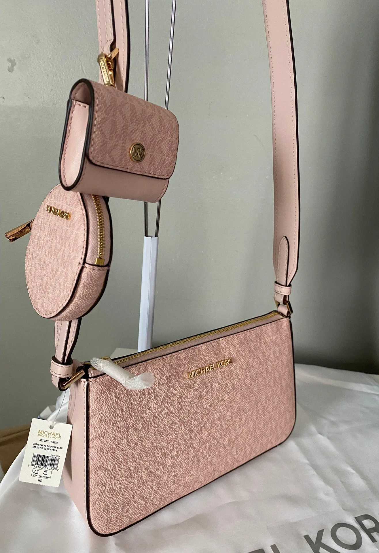 Crosssbody With Removable Accesories - Image 3