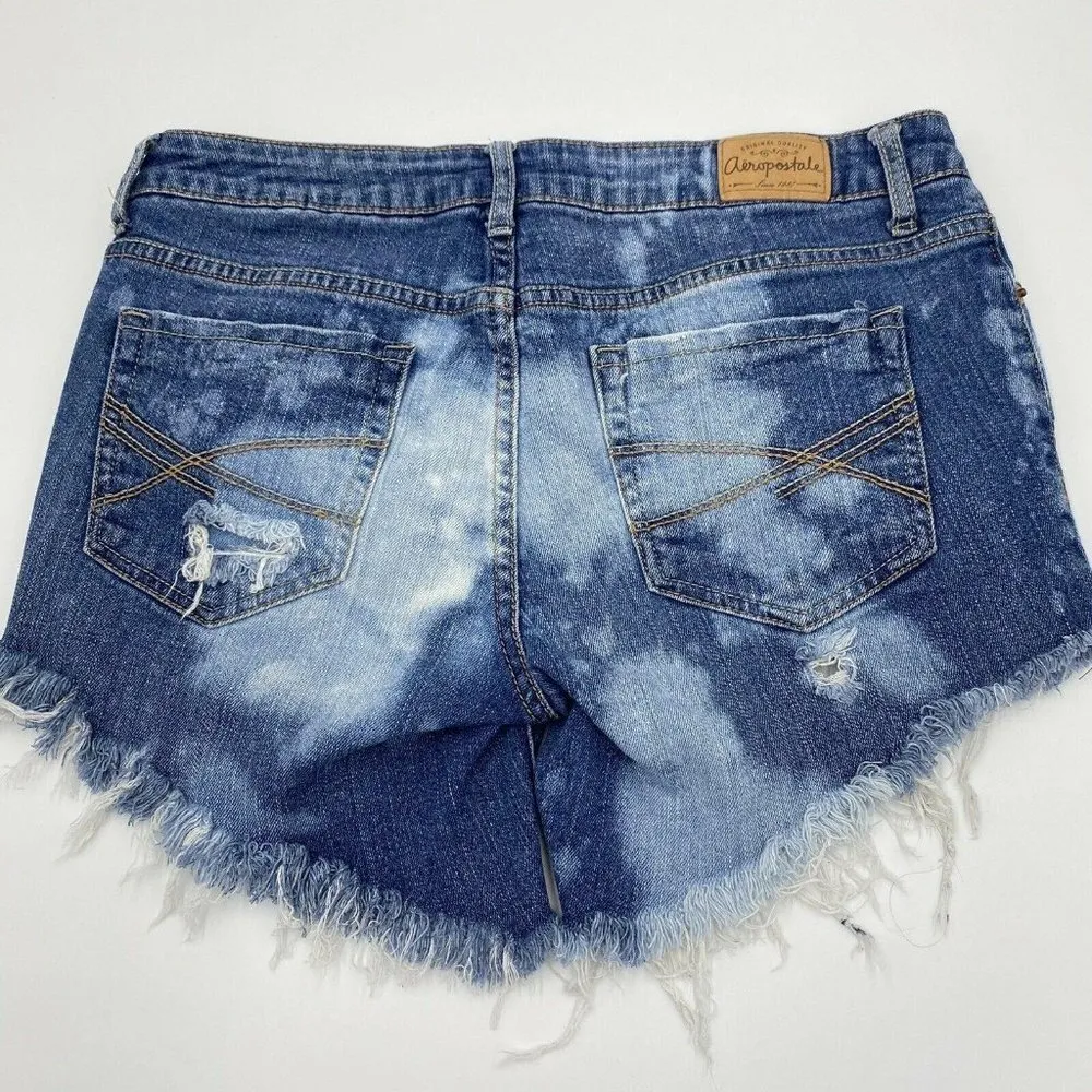 Aeropostale  Sz 4 Bayla Distressed Bleached Cut Off - Image 5