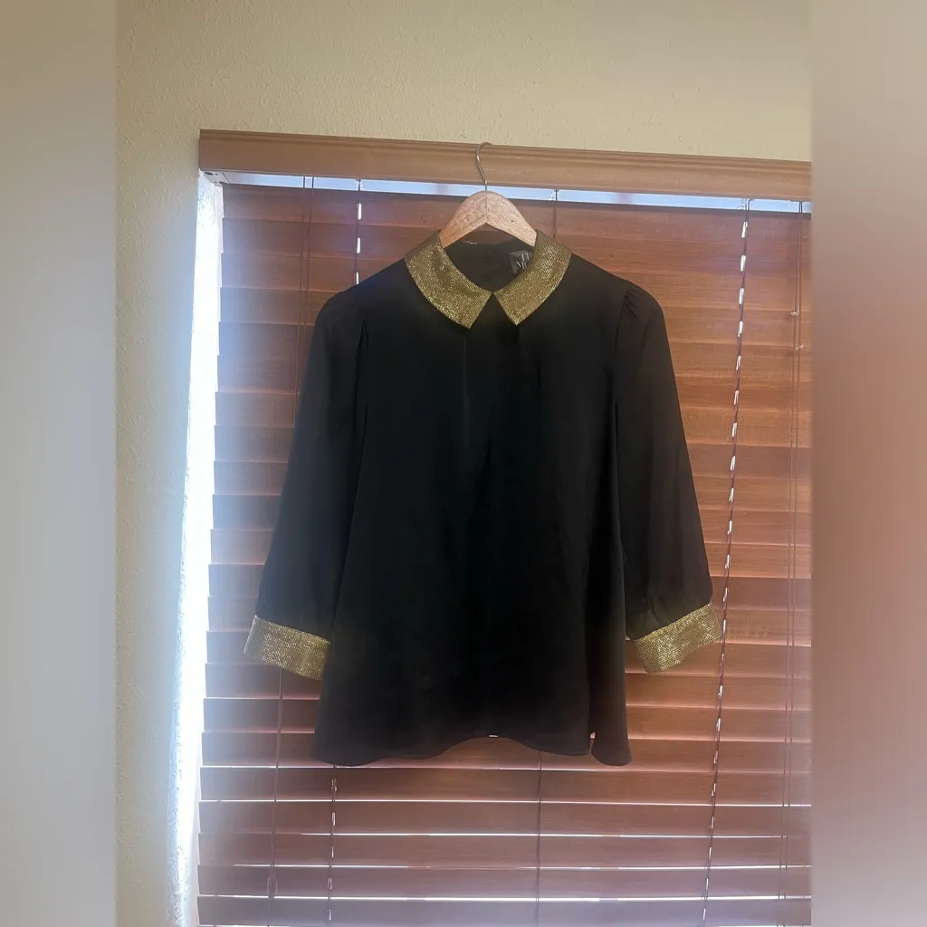 The Moon Peter Pan Gold Sequin Collar Black Blouse  satin Size‎ M - Image 2
