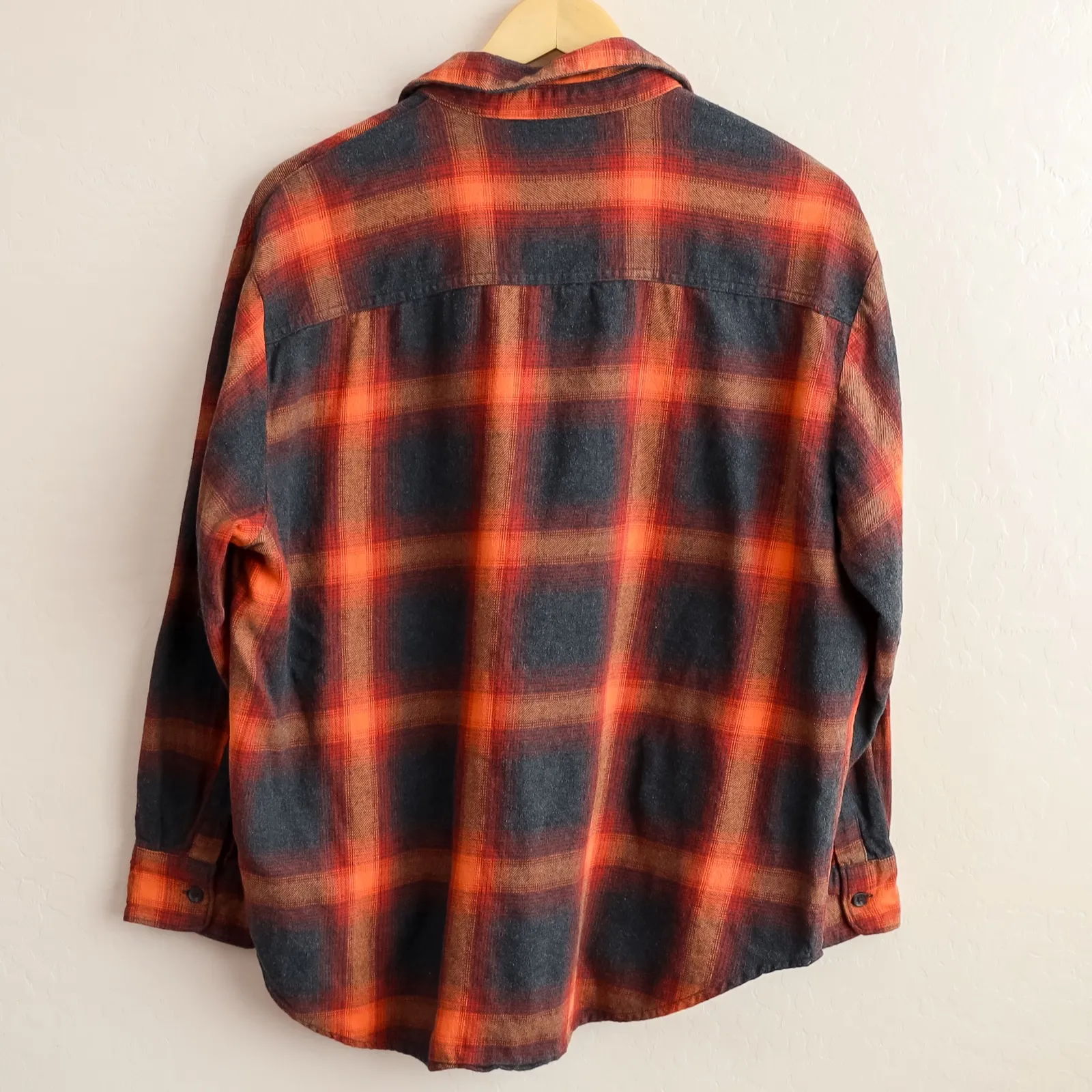 Old Navy The Boyfriend‎ Shirt Women's L Taylor Swift Plaid Evermore Flannel - Image 7