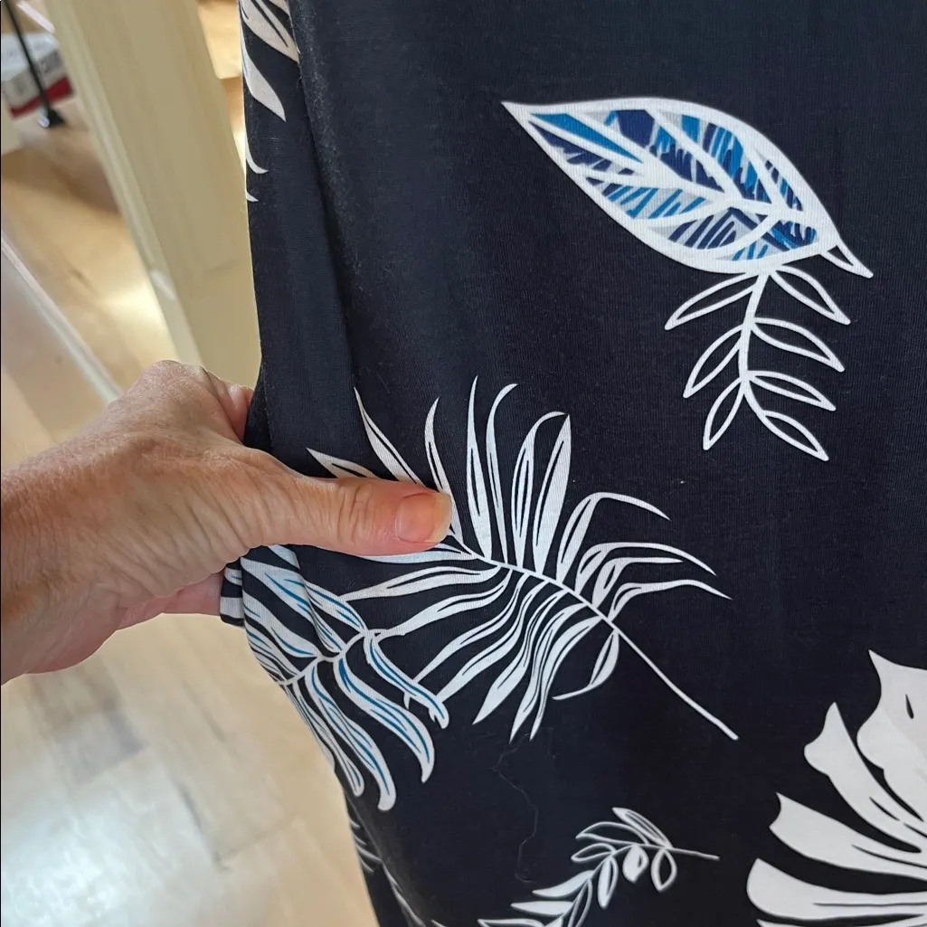 Black White Comfy Knit Midi Dress New - Image 7