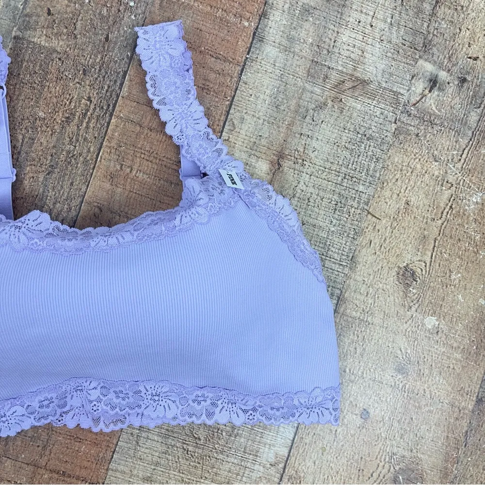NEW PINK Victoria's Secret Large Lavender Lace Trim Ribbed Bralette - Image 2