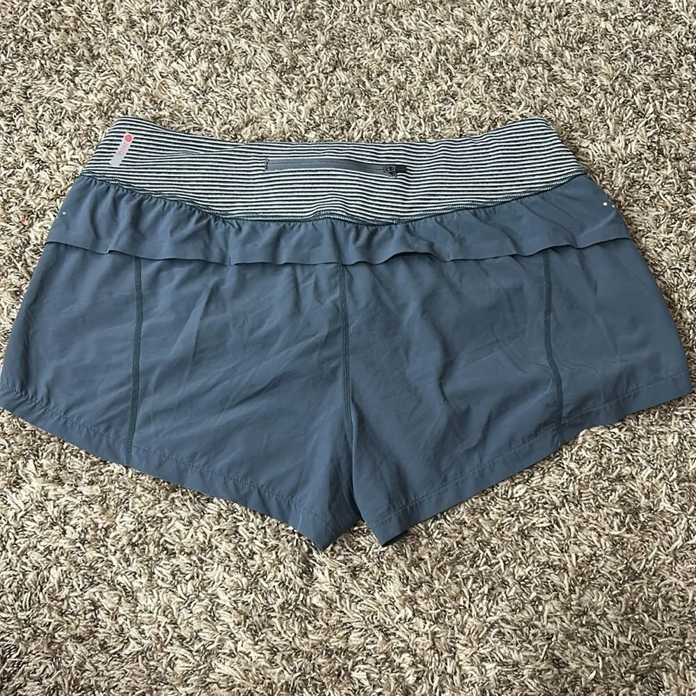 Zella Grey Workout Running Shorts Sz XL - Image 11