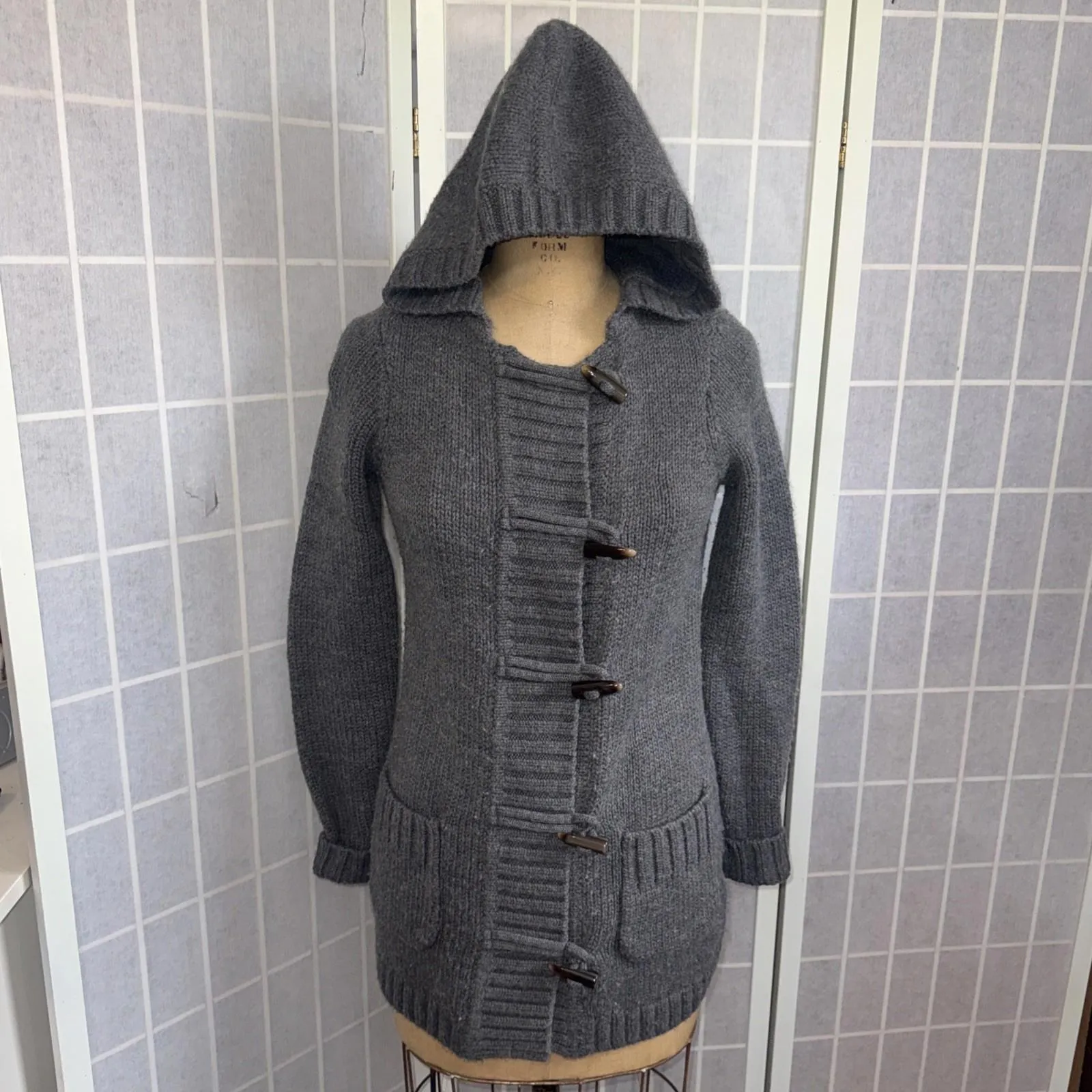 Vineyard Vines Minimalist Gray Hooded Button Up Wool Knitted Cardigan Women’s XS - Image 3