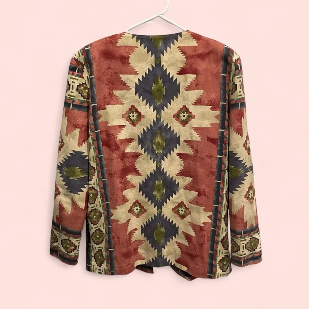 Vintage 80’s boho western luxury canvas lined aztec print blazer silver buttons Pink Size M - Image 3