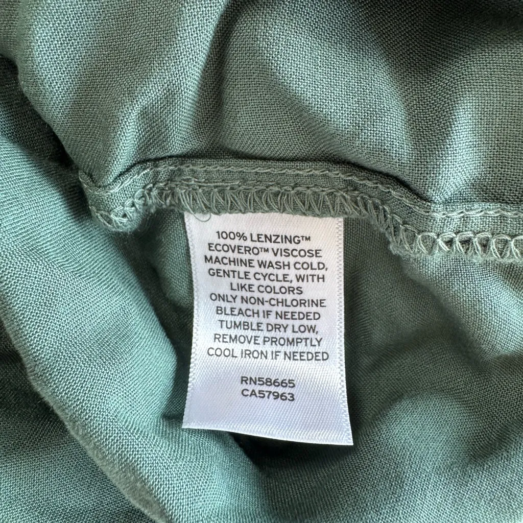 Abound  Nordstrom green olive button up Blouse Tee NWT size XL - Image 5