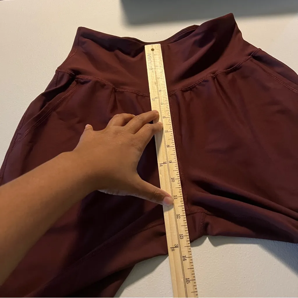 Old Navy Powersoft High-Waisted Maroon Joggers Stretch Athleisure Size‎ M - Image 11
