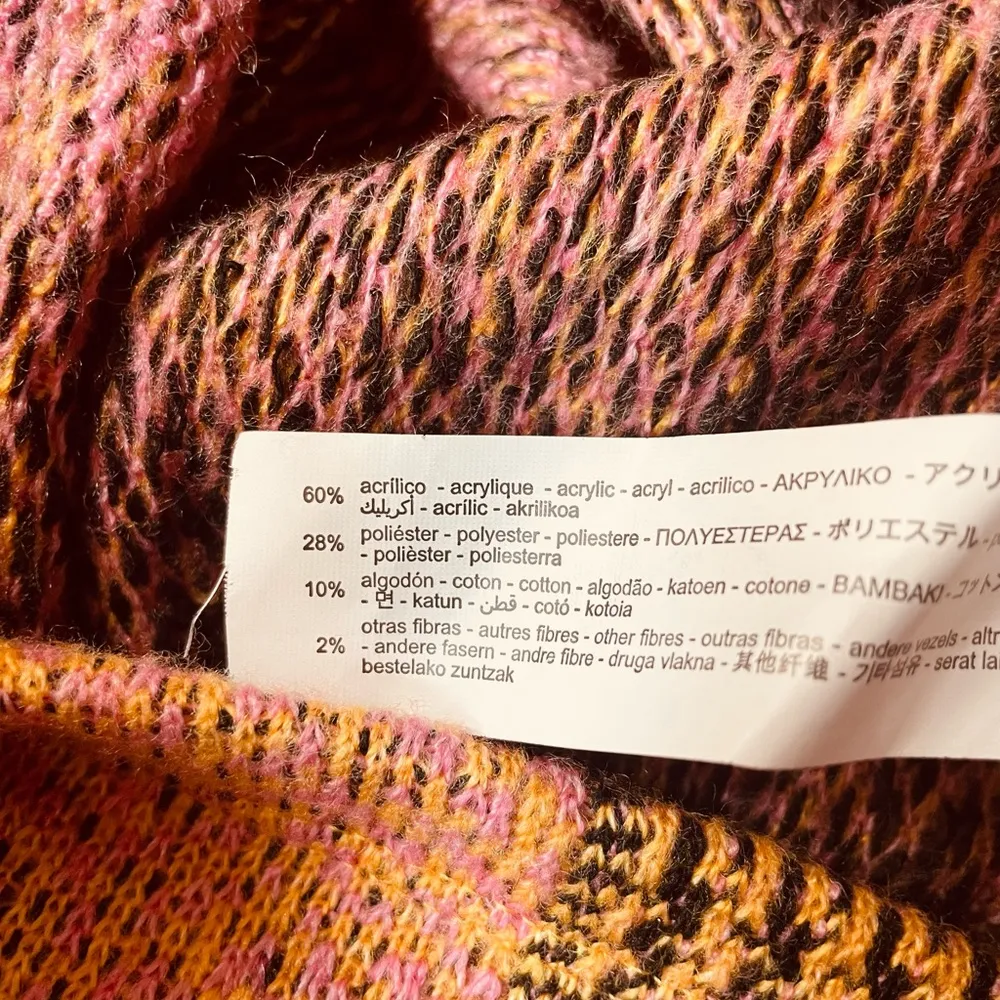 Zara Jacquard Geometric Cropped Sweater Orange Pink Black Size Small - Image 8