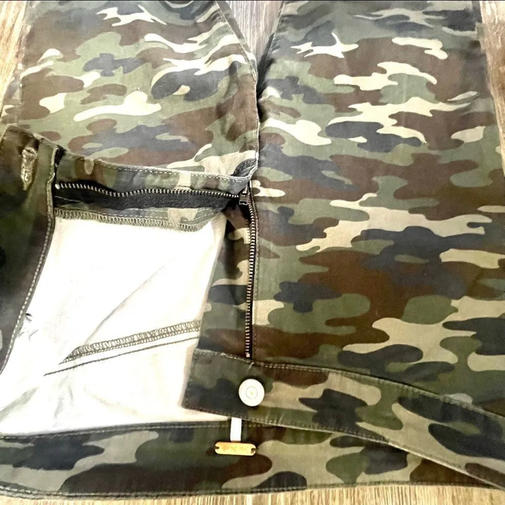 Free People green army camouflage skinny high rise pants - Image 7