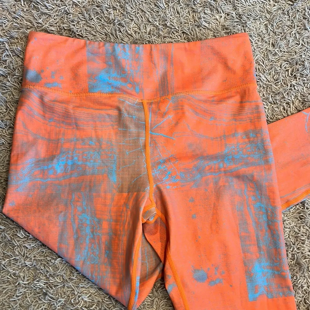 ZYIA Active Light & Tight Orange Weave High Rise 7/8 Leggings Size XXL - Image 5