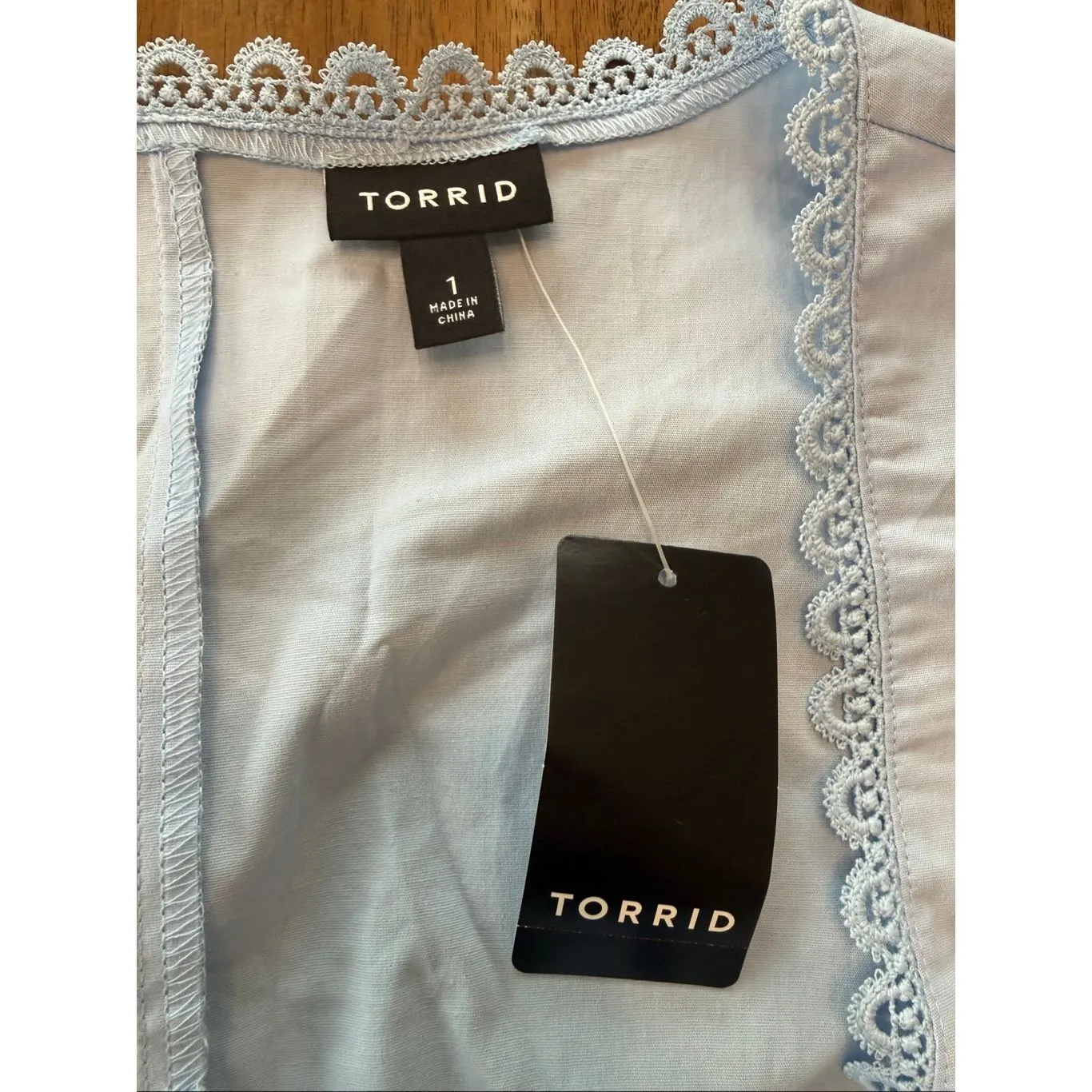 Torrid Womens Lace Trim Crop Top Size 1 Blue Scoop Neck Top - Image 6