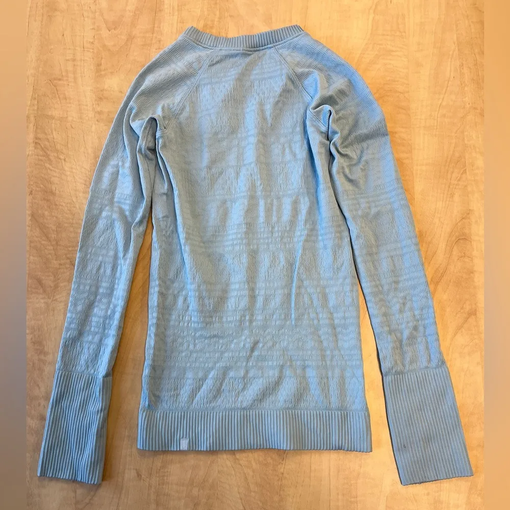 LULULEMON Rest Less Blue Haze Long Sleeve Texhnical Layer Sz 2 - Image 11