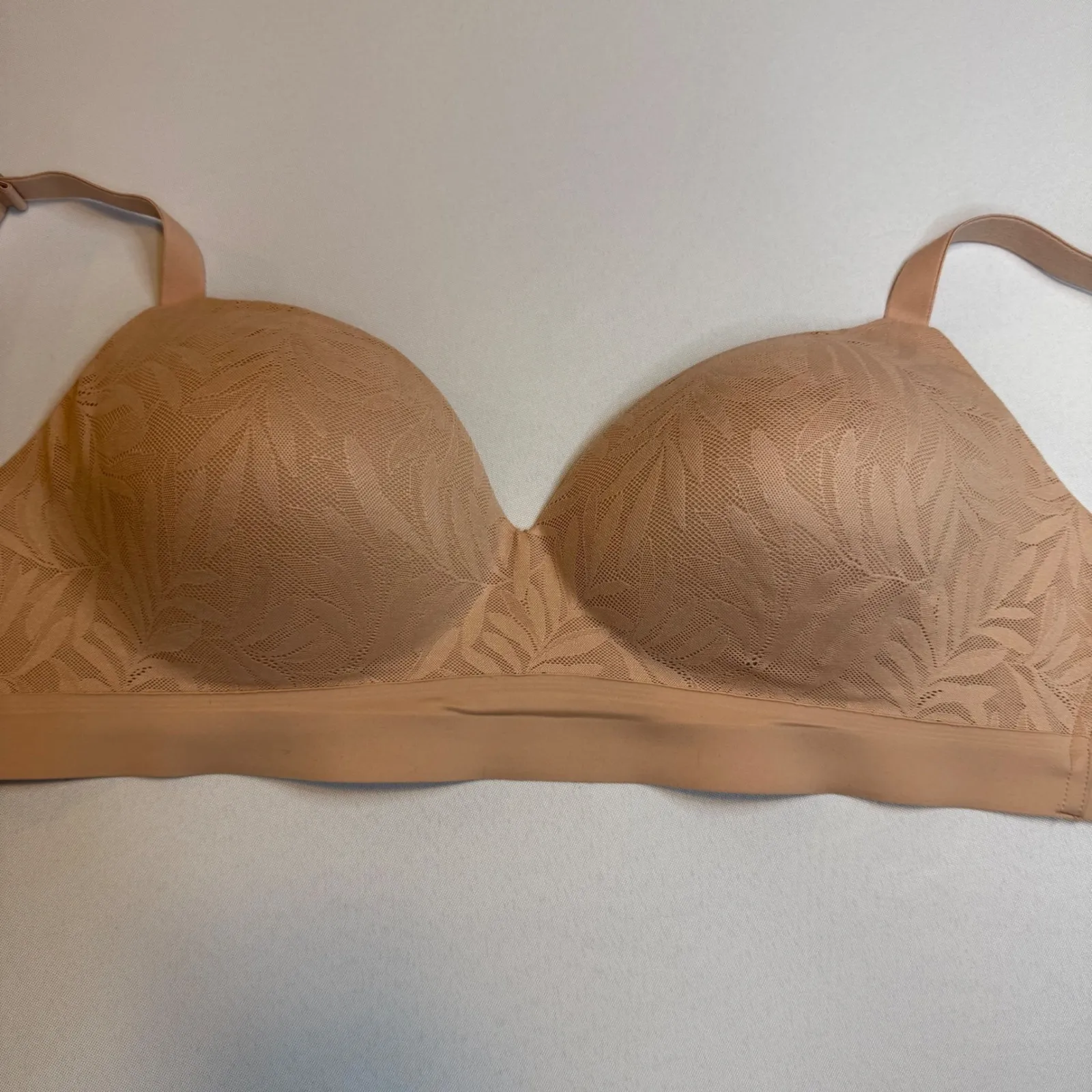 Soma Seamless Comfort Bra Nude Tan Everyday Wirefree Adjustable Straps 34DDD Size undefined - Image 10