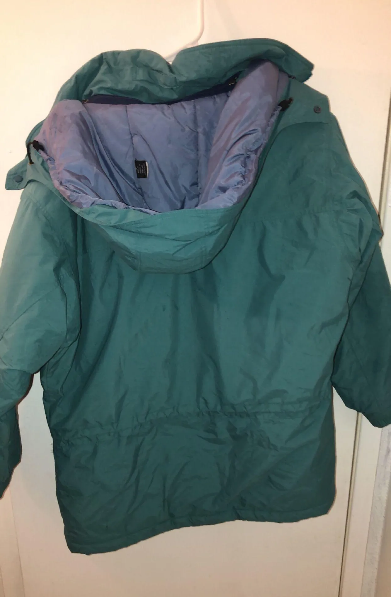 Patagonia Oversized Puff Jacket - Image 3