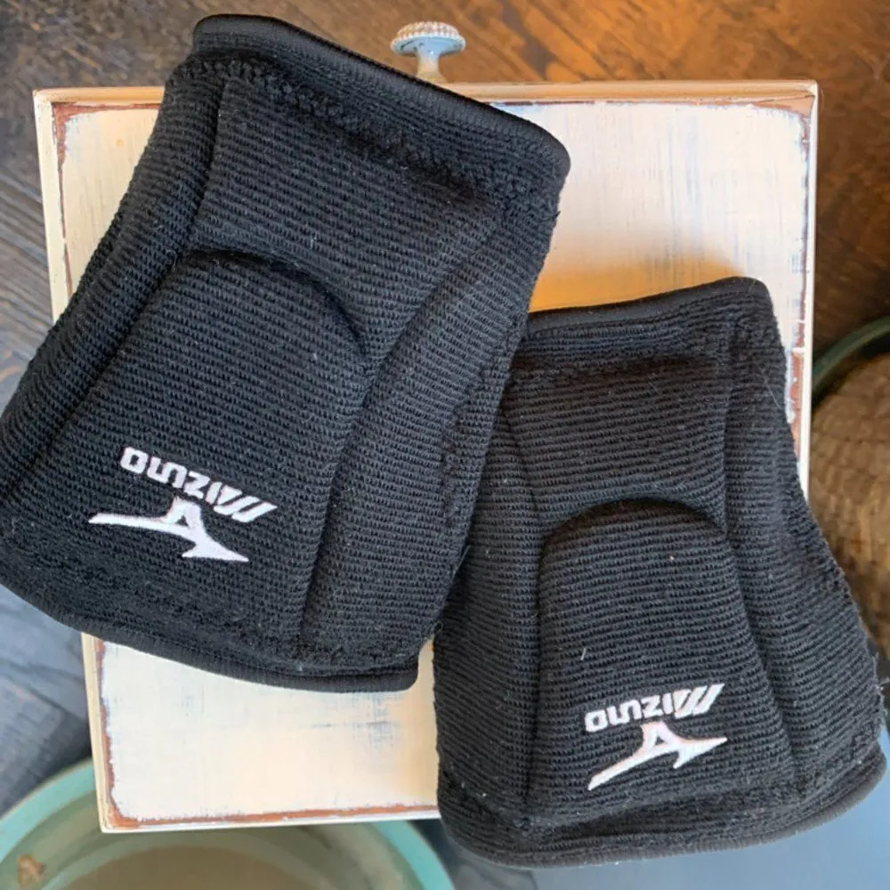 Asics Volleyball Shoes Womens - includes knee pads - Image 10