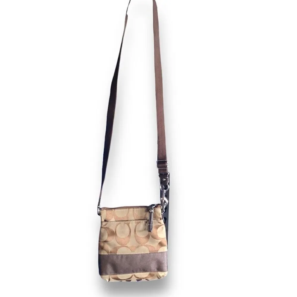 Coach Signature Stripe Tan Brown Crossbody Swingpack Shoulder Bag Casual Purse - Image 4