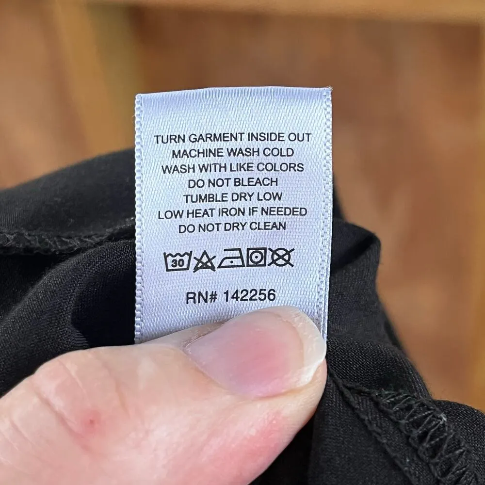 FIGS Women's Technical Collection Scrub Top Black Size XXL - Image 7