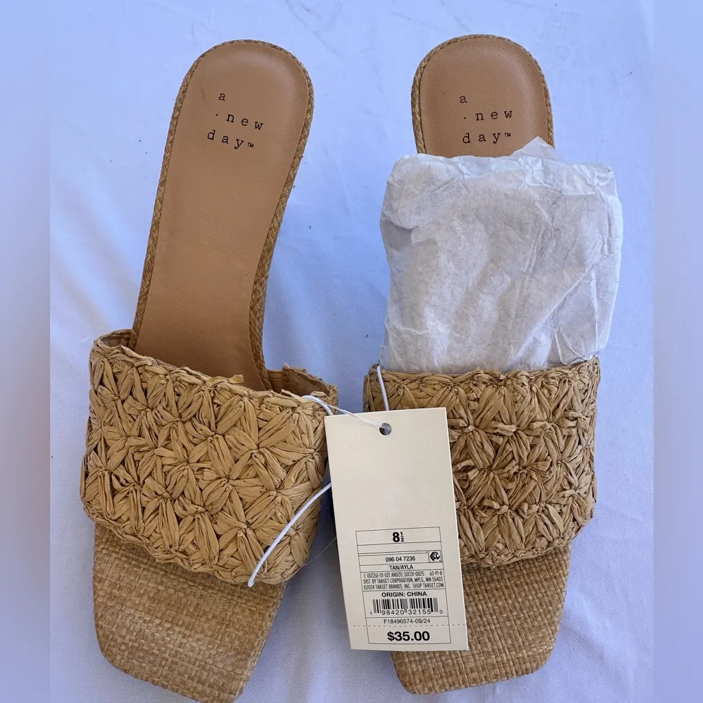 A New Day Women's Beige Woven Mules - Image 5