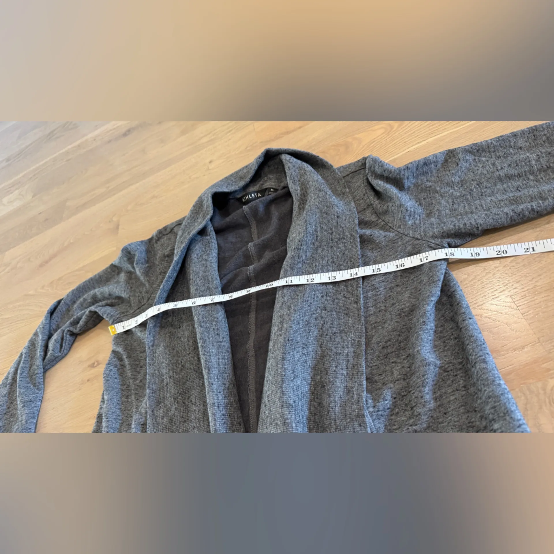 Athleta Pranayama Wrap Open Front Stretch Knit Cardigan Sweater gray medium - Image 6