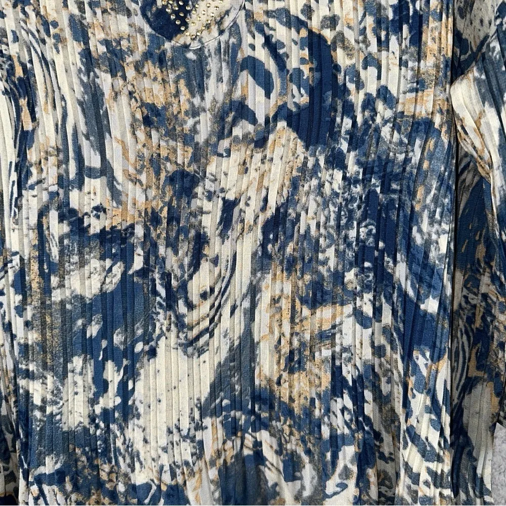 Maggie Barnes Top Womens 2X Blue Watercolor Catherine's Pleated Studded Tunic - Image 3