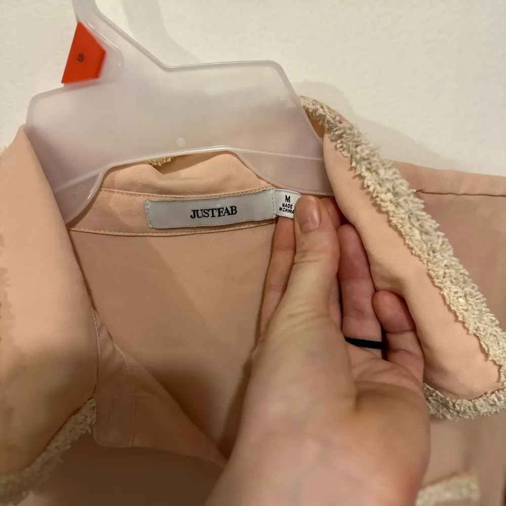 Just fab new with tags pink button down top - Image 4