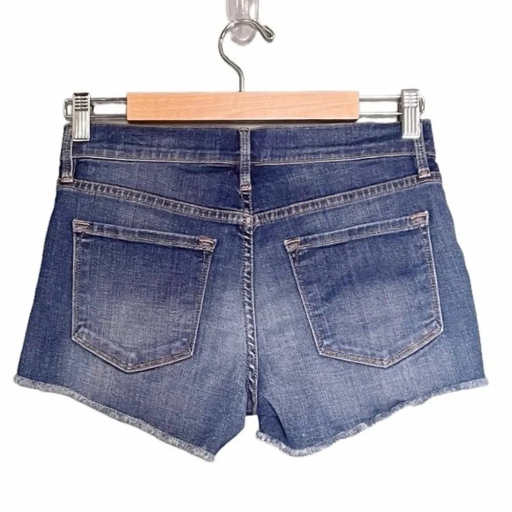 NWT Frame Denim Le Cutoff Jean Shorts Williams Distressed Wash Size 24 | 00 NEW - Image 3